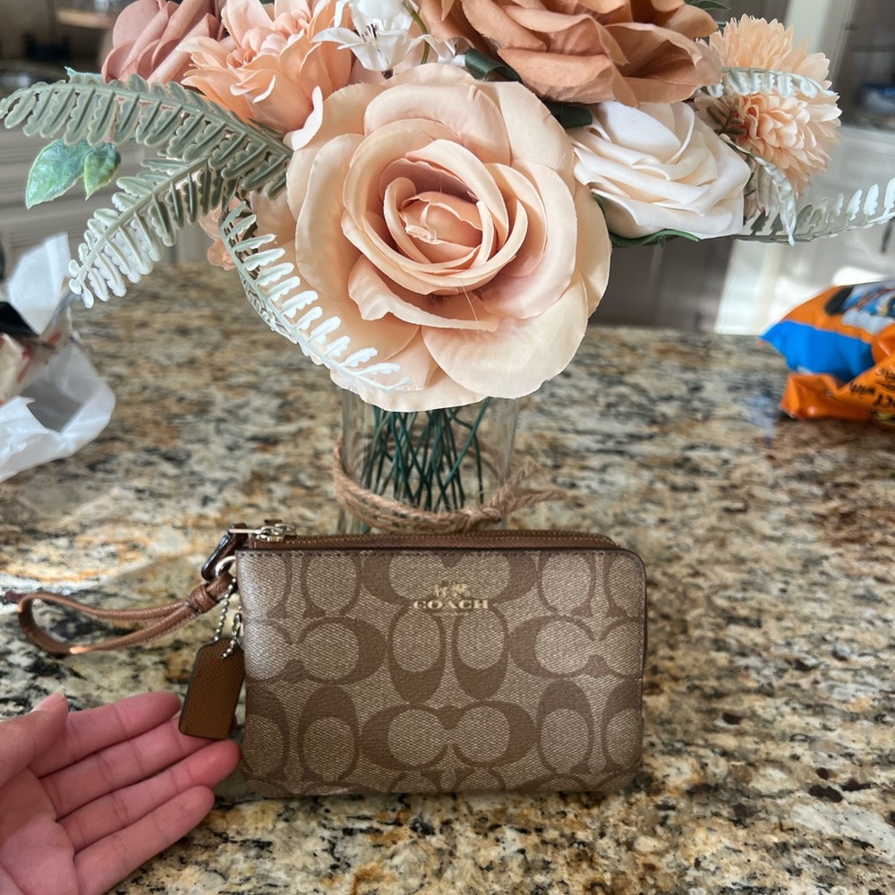 Coach Brown Wristlet - Picture 1 of 12